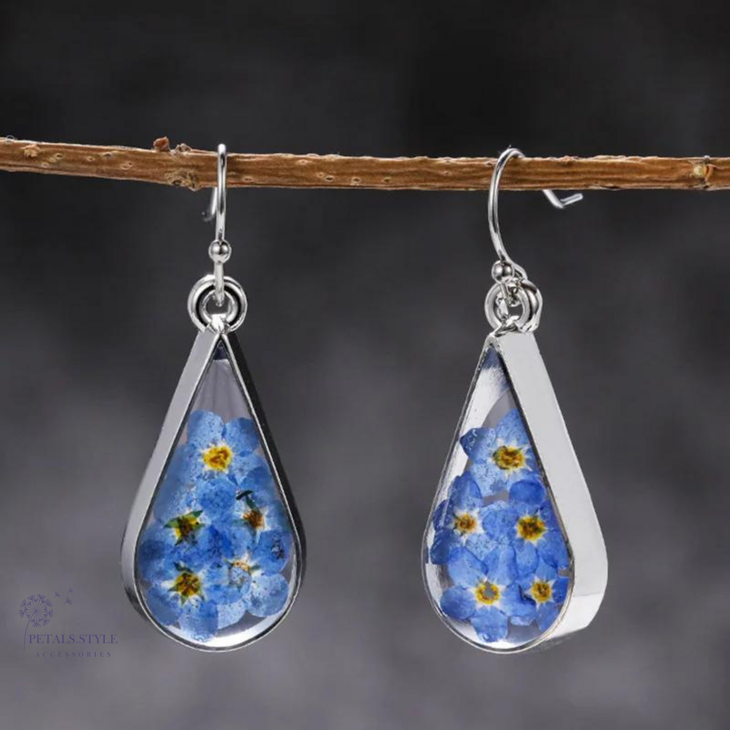 Forget Me Not Sparkle Earring